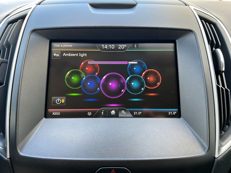 Ford S-MAX (2016) 2.0 TDCi 132kW Titanium manuál - fotka 27 z 34