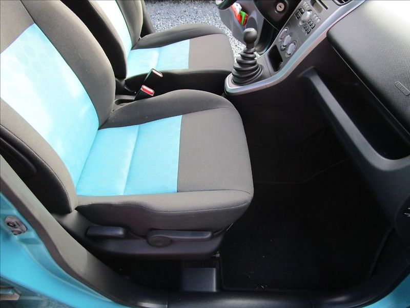 Suzuki Splash 1.2i Comfort, Klima - fotka 16 z 36