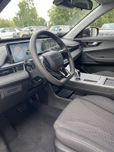 Chery Tiggo 4 HEV HEV Comfort FWD - fotka 18 z 27