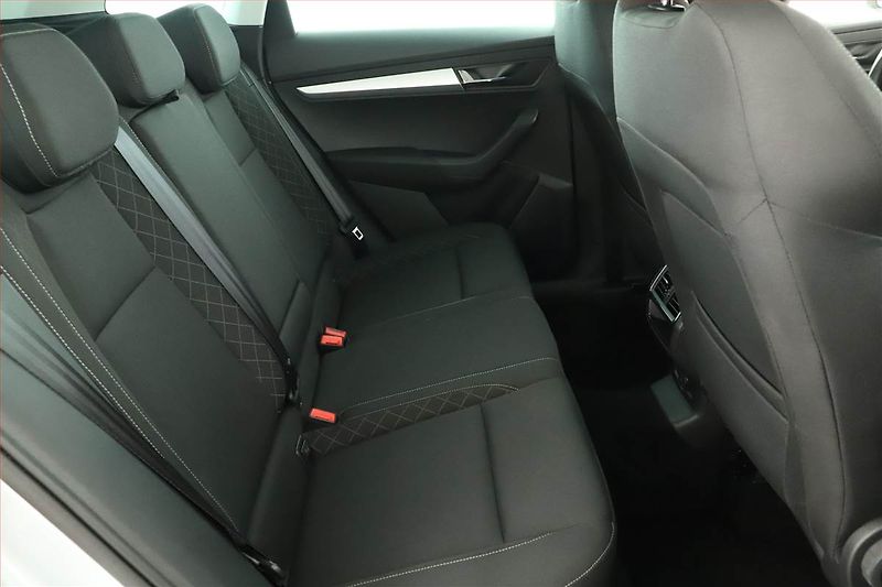Škoda Karoq (2019) Ambition 1.0 TSI, Automat - fotka 7 z 18