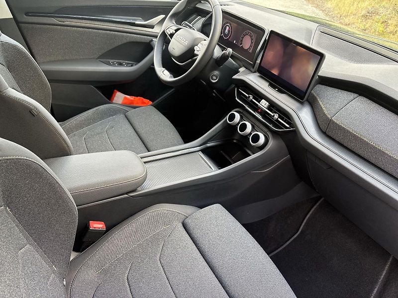 Škoda Kodiaq (2025) 2.0 TDI 4x4 DSG Selection - fotka 9 z 30