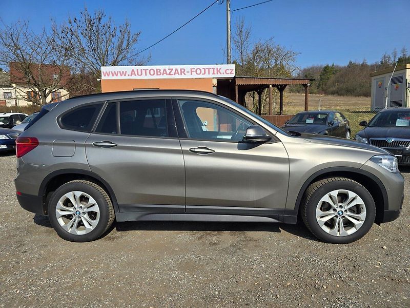 BMW X1 (2018) 2.0d 110KW 18d Xdrive - fotka 8 z 23