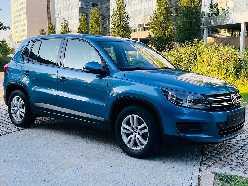 Volkswagen Tiguan 1.4TSI MANUÁL 1MAJITEL SENZORY - fotka 8 z 40
