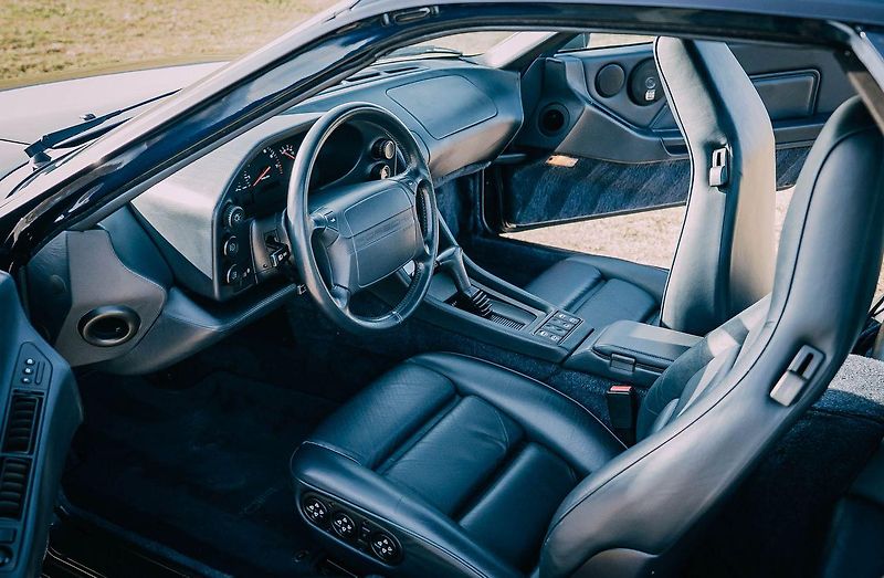 Porsche 928 (1992) GTS - fotka 13 z 65