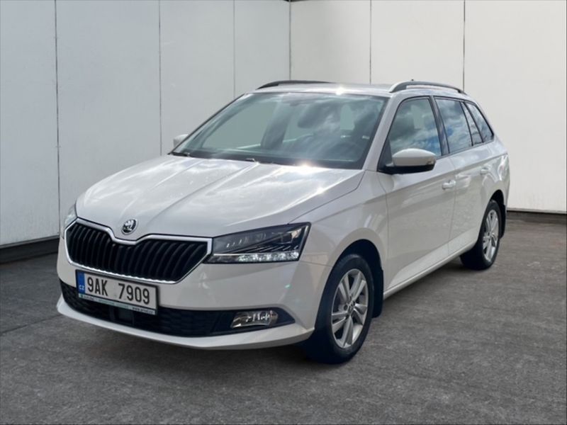 Škoda Fabia 1,0 TSI 70 Ambition - fotka 3 z 11
