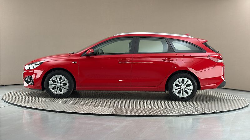 Hyundai i30 1.0 T-GDI Start Plus Kombi - fotka 4 z 26