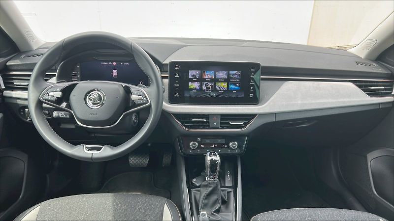 Škoda Scala (2024) SELEC TSI 110/1.5 A7F - fotka 5 z 27