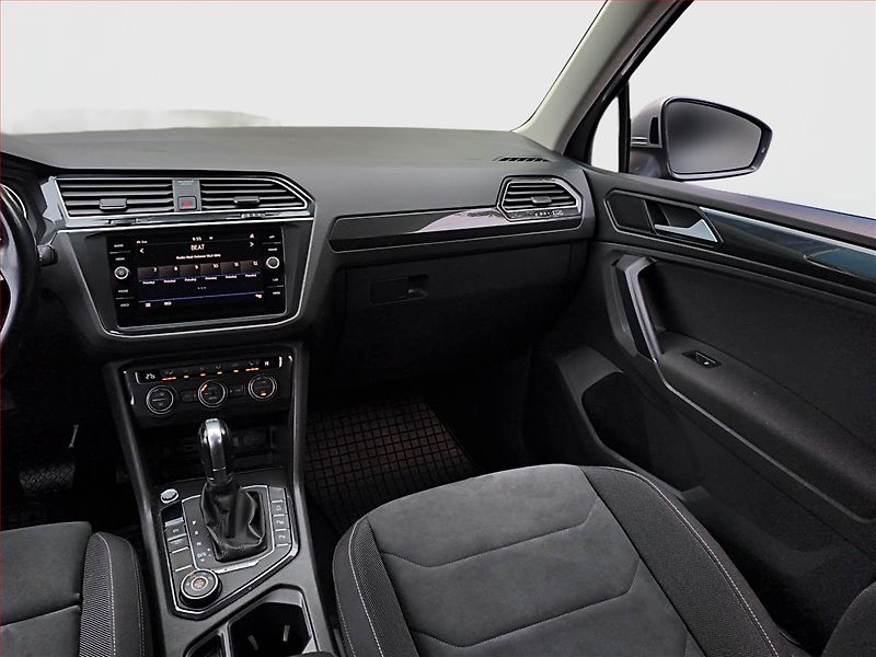 Volkswagen Tiguan (2018) Comfortline 2.0 TDI, 4X4 - fotka 8 z 17