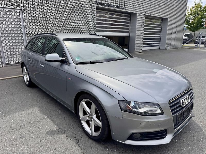 Audi A4 (2010) 2.0 TDI 3xS line Sportpaket!!! - fotka 3 z 14