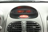 Peugeot 206 (2001) 1.4 i, po STK, jezdí výborně - náhled 9