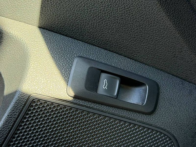 Škoda Karoq SportLine 2,0TDI 110 kW 7° DSG - fotka 35 z 42