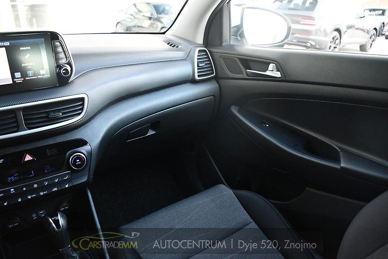 Hyundai Tucson 1,6 T-GDI 130kW 4x4 - fotka 24 z 53