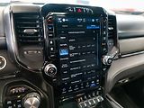 Dodge RAM (2024) 5.7 V8 eTorque Limited 6 LIFT - náhled 32