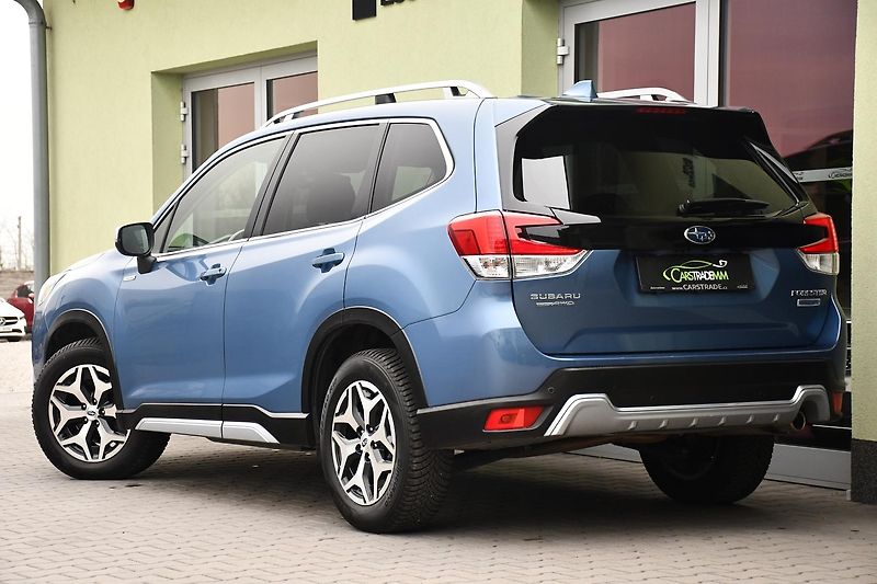 Subaru Forester e-BOXER ACC CARPLAY KAMERA - fotka 3 z 53