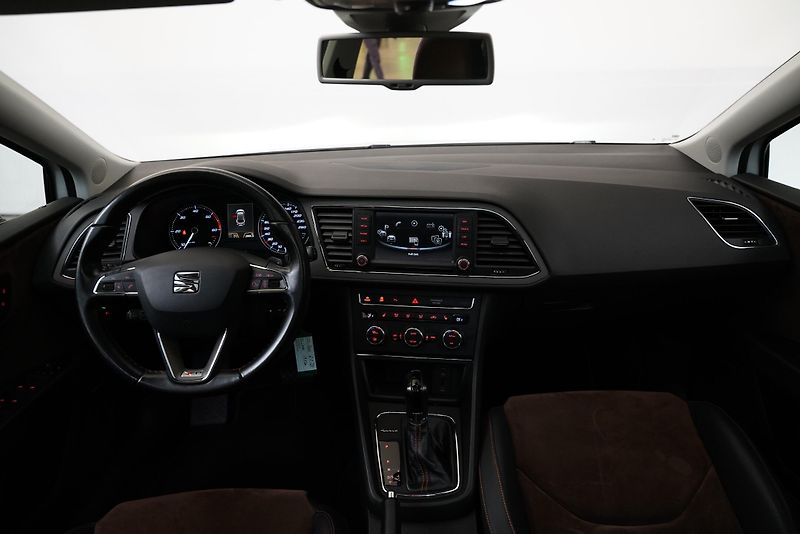 Seat Leon - fotka 5 z 26