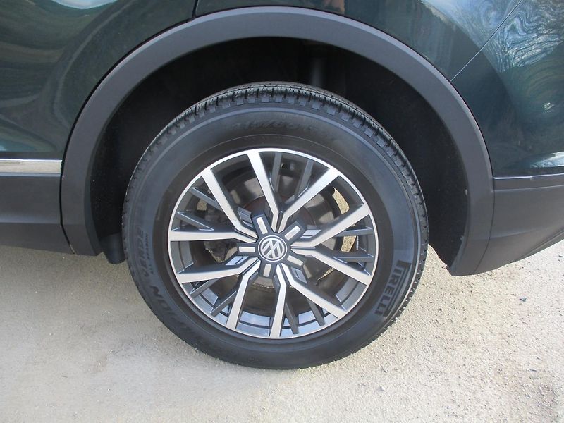 Volkswagen Tiguan 2.0TDi*4x4*7DSG*NAVI*T.ZAŘ - fotka 42 z 51