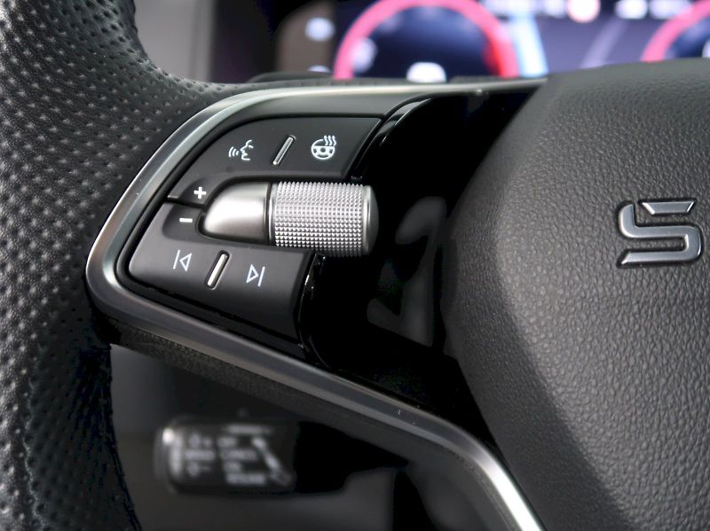 Škoda Karoq (2026) SPORTLINE 2.0TDI 110KW 4x4 DSG - fotka 20 z 44