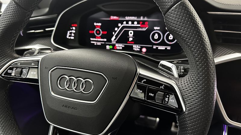 Audi RS 7 V8 4.0 / STAV NOVÉHO VOZU - fotka 34 z 54