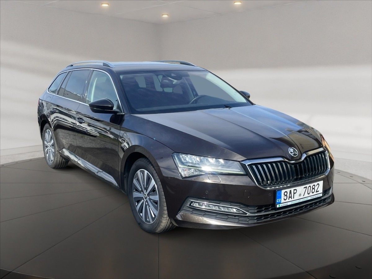 Škoda Superb 2,0 TDI Style