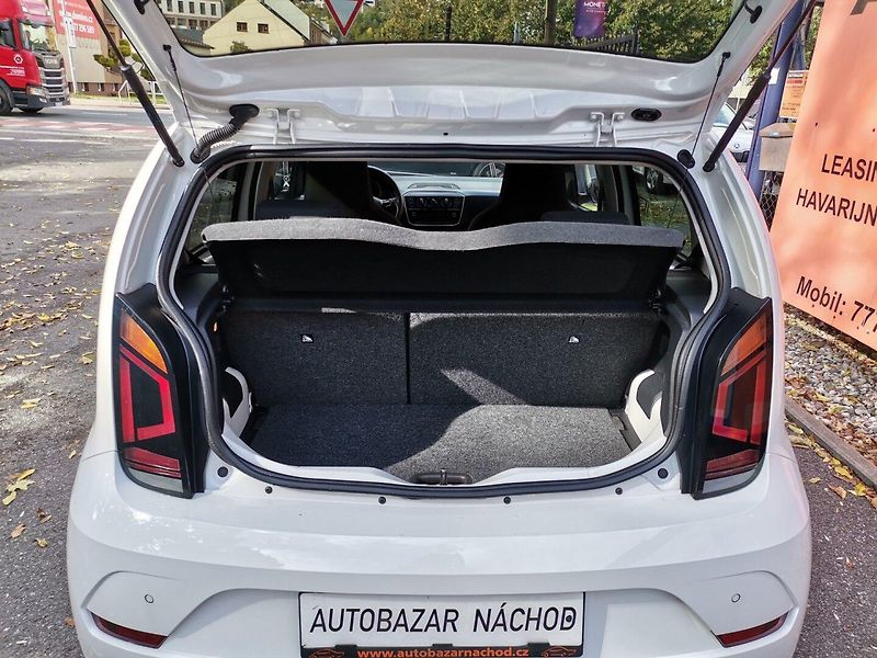 Volkswagen up! (2019) 1.0MPi 44kw AC PDC Tempomat - fotka 19 z 26
