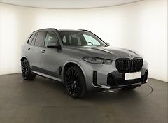 BMW X5 (2025) xDrive30d, M Paket, Vzduch - fotografie inzerátu