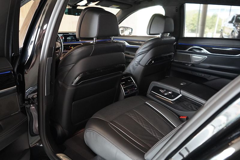 BMW Řada 7 740d xDrive, Nezávislé,HUD,PPF - fotka 40 z 47