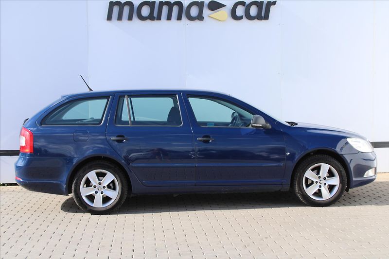 Škoda Octavia 1.6 TDI 77kW SERVISNÍ KNIHA ČR - fotka 2 z 3