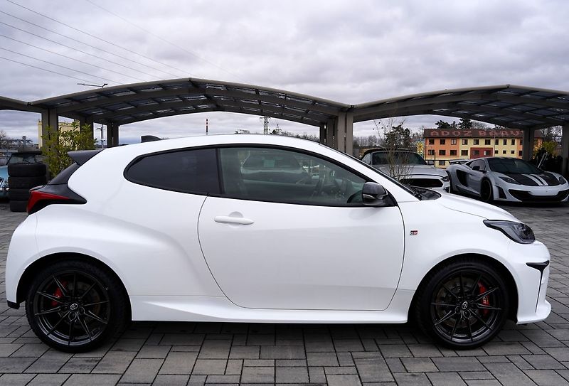 Toyota Ostatní GR 1.6L Turbo/265 PS/4WD/ČR - fotka 7 z 33