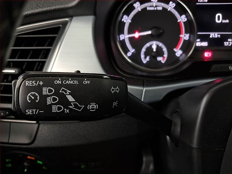 Škoda Fabia (2019) 1.0 TSI, Tempomat - fotka 17 z 18