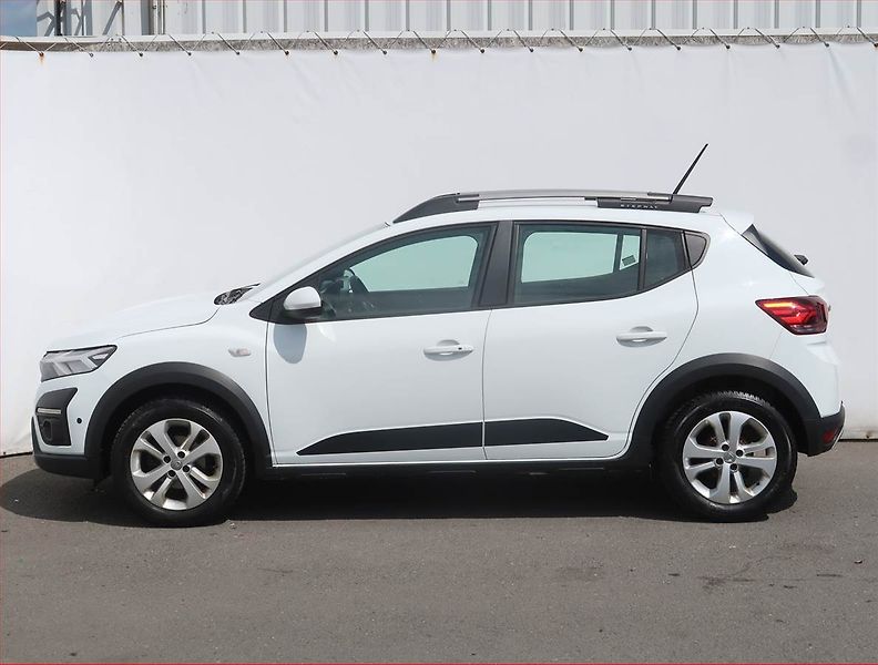 Dacia Sandero (2021) Stepway 1.0 TCe, LPG, ČR,1.maj - fotka 3 z 12