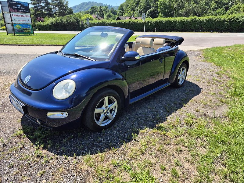 Volkswagen New Beetle (2003) 2.0i  85Kw  - fotka 3 z 23