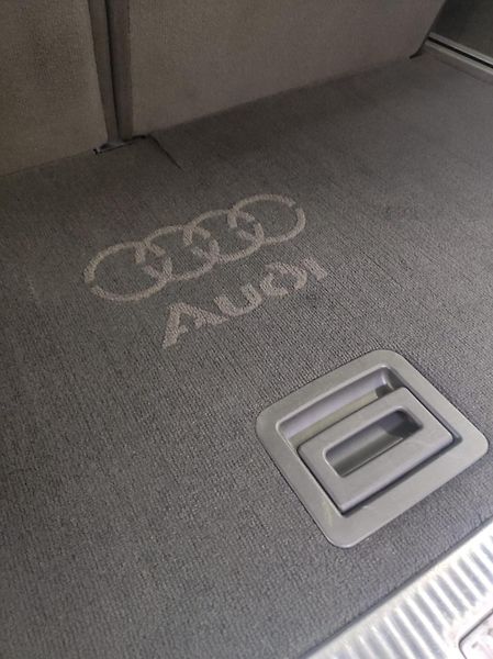 Audi Q7 (2010) 6.0 V12 TDI 368KW, SPLÁTKY  - fotka 5 z 19