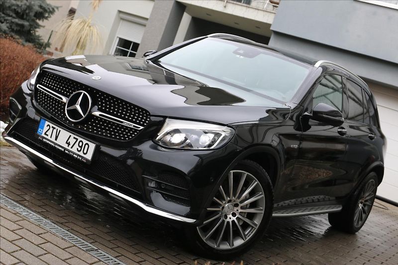 Mercedes-Benz GLC 3,0 43 AMG, Automat, Tažné - fotka 6 z 61