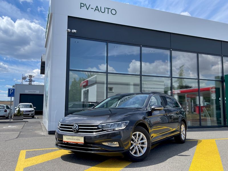 Volkswagen Passat (2023) 2.0 TDI 110kW DSG Business - fotka 32 z 32