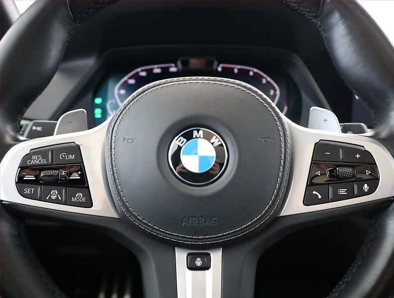 BMW X5 (2021) xDrive30d - fotka 8 z 22