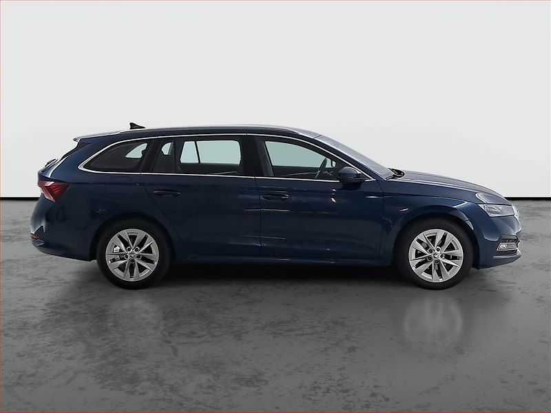 Škoda Octavia (2023) 2.0 TDI - fotka 6 z 16