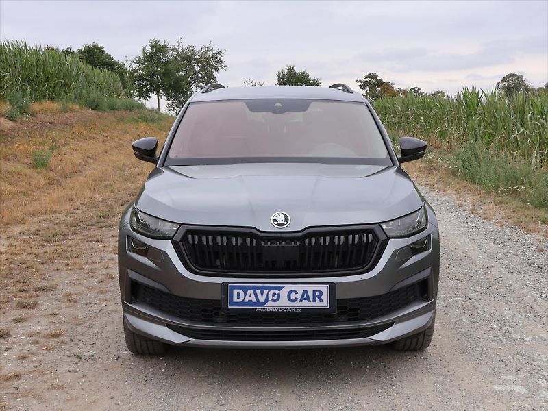 Škoda Kodiaq 2,0 TDI 147kW 4x4 CZ Sportline - fotka 2 z 30