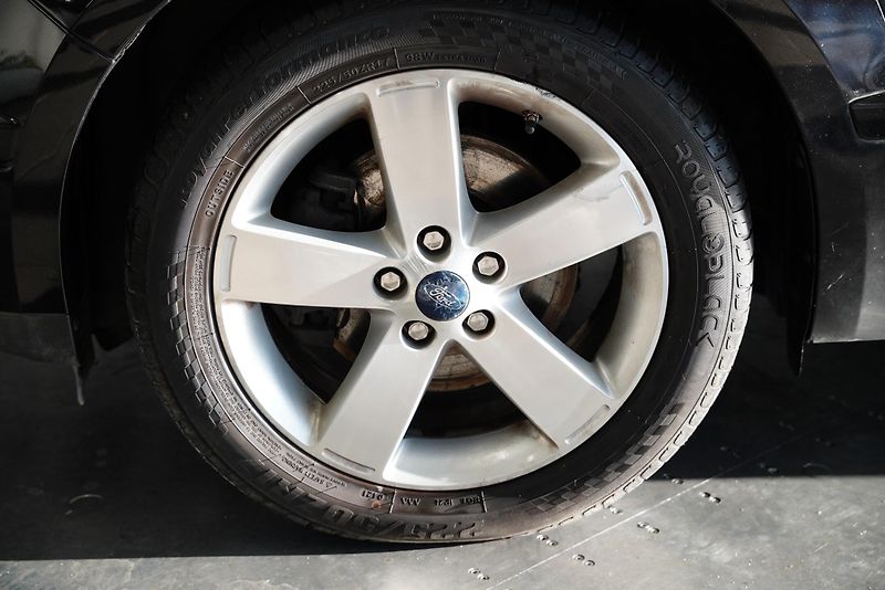 Ford S-MAX - fotka 10 z 21