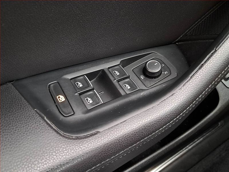 Volkswagen Passat (2016) Comfortline 2.0 TDI, Kůže - fotka 18 z 19