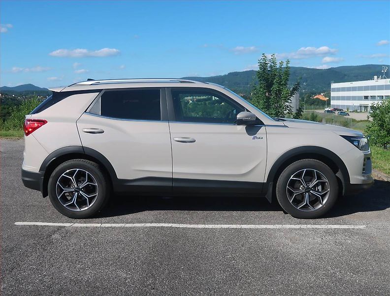 SsangYong Korando (2025) Style 1.5 T-GDI - fotka 6 z 19