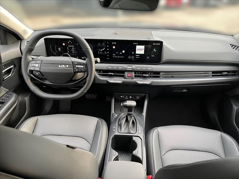 Kia K4 (2025) 1,6 CL4  T-GDi GPF 7DCT TOP 11 - fotka 8 z 10