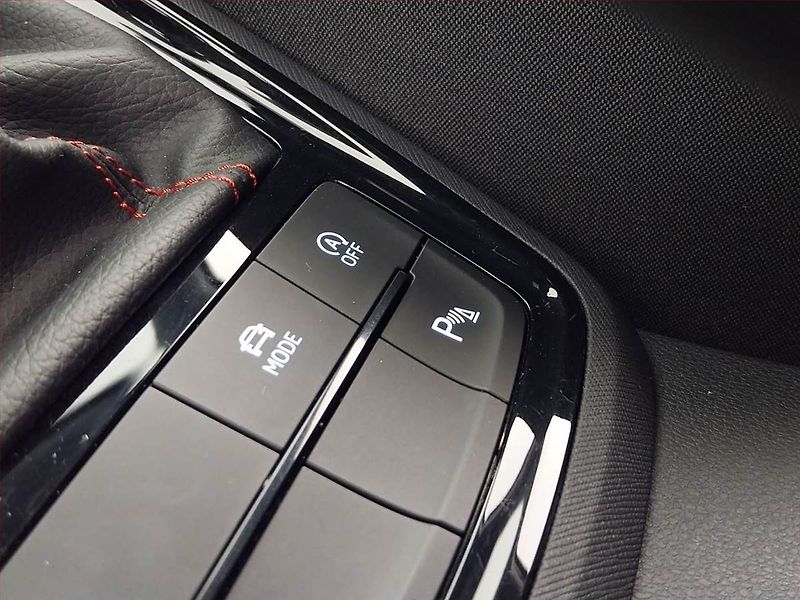 Škoda Kamiq (2022) Monte Carlo 1.5 TSI - fotka 16 z 25