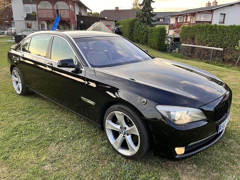 BMW Řada 7 740 LI,LONG,240KW,MINISTERSTVO - fotka 9 z 49