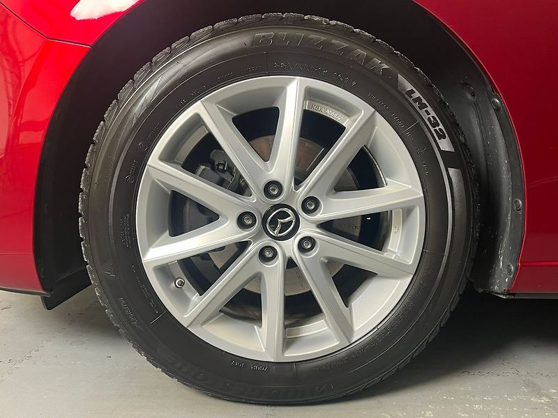 Mazda 6 2.0  6 SKYACTIV-G 165 i-ELOOP - fotka 38 z 84