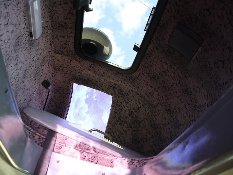 Mercedes-Benz Sprinter 2,1 316 CDI Spací vest. Placht - fotka 17 z 24