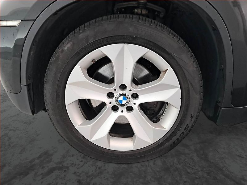 BMW X6 (2008) xDrive30d, 4X4, Automat, Navi - fotka 15 z 16