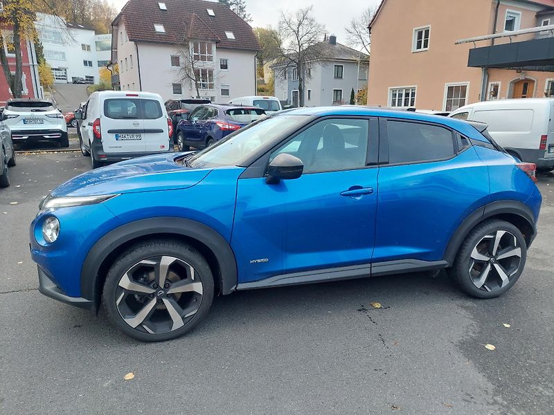 Nissan Juke (2022) 1.6Hybrid Tekna - fotka 3 z 28