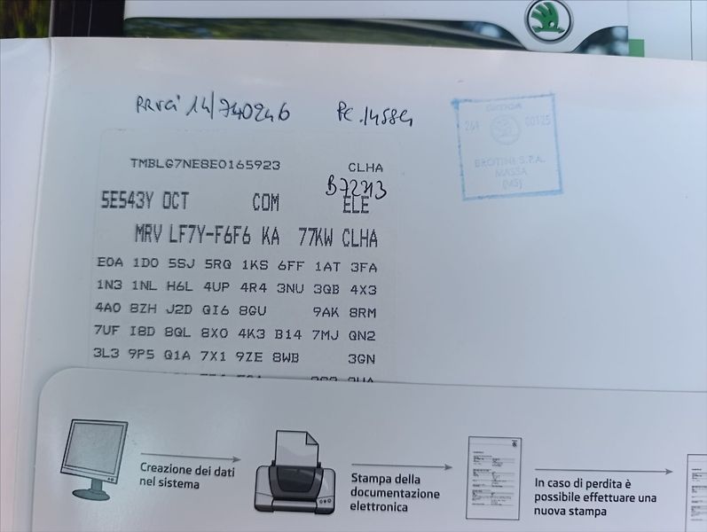 Škoda Octavia 1,6 TDi 4x4 Navi,Kůže,Aut.klim - fotka 33 z 36