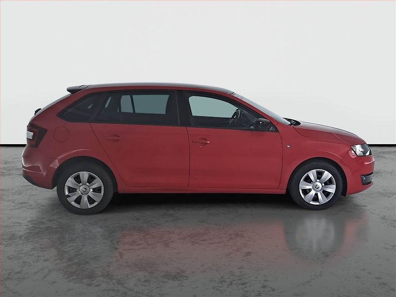 Škoda Rapid (2014) Spaceback 1.2 TSI, Navi - fotka 6 z 14
