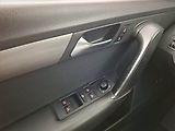 Volkswagen Passat (2012) 1.6 TDI, Park. senzory - náhled 14